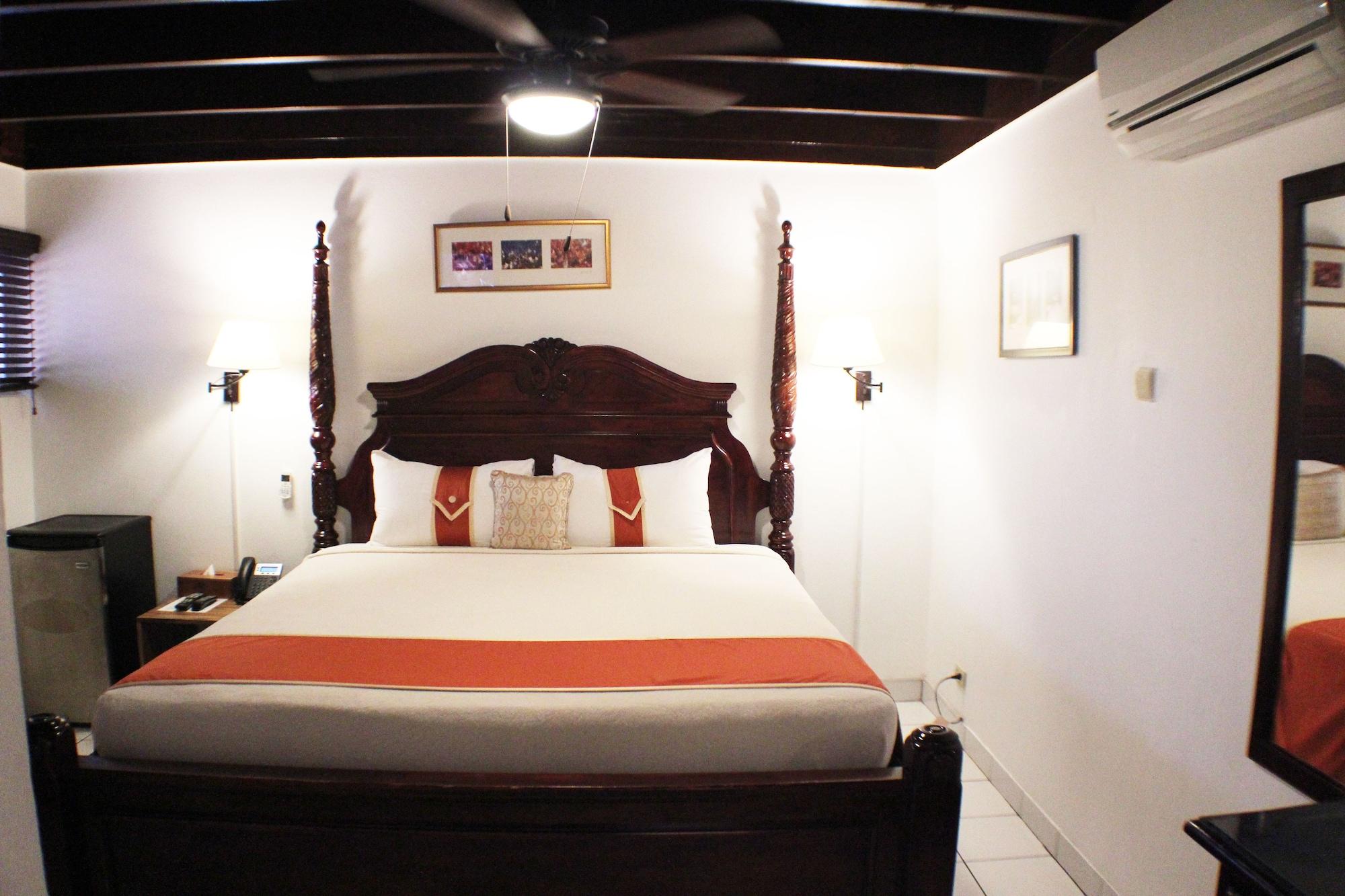 Altamont West Hotel Montego Bay Dış mekan fotoğraf