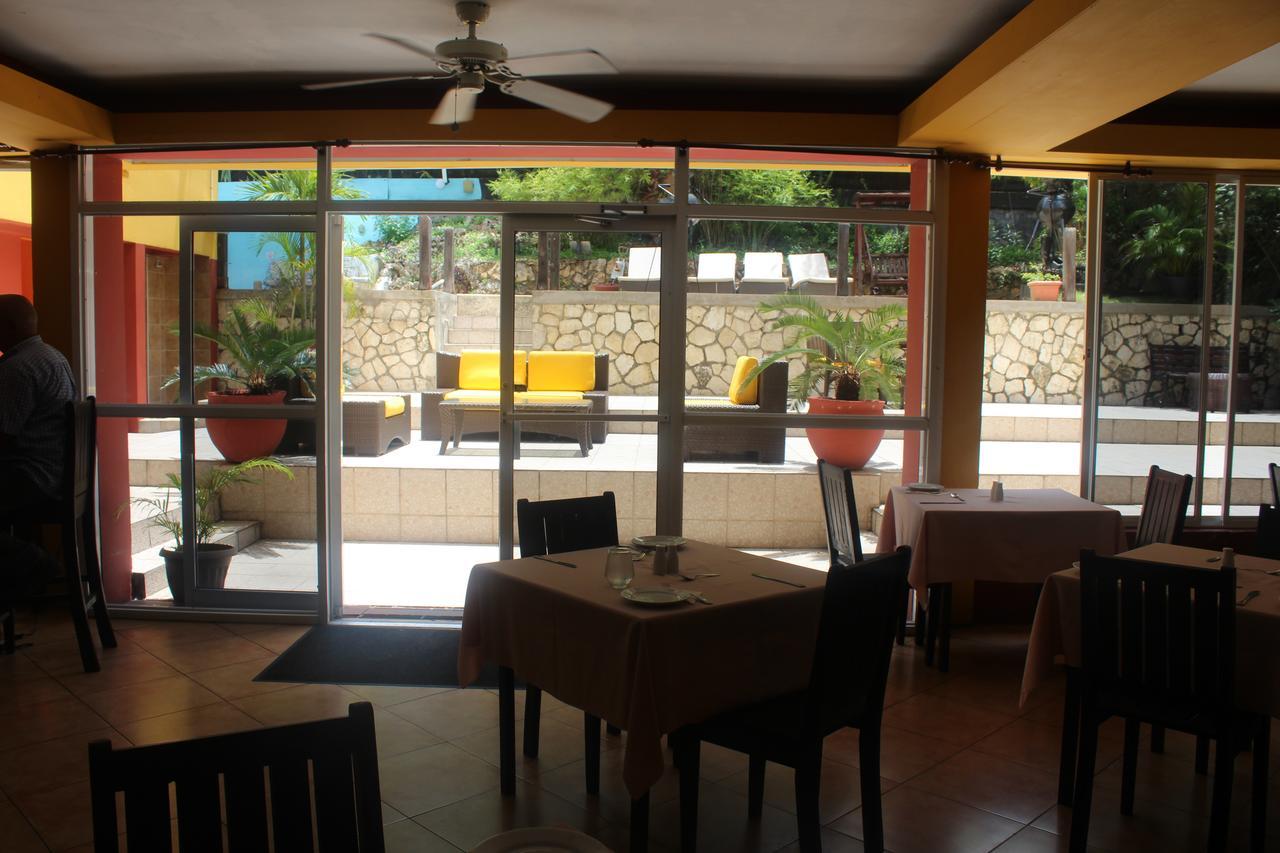 Altamont West Hotel Montego Bay Dış mekan fotoğraf