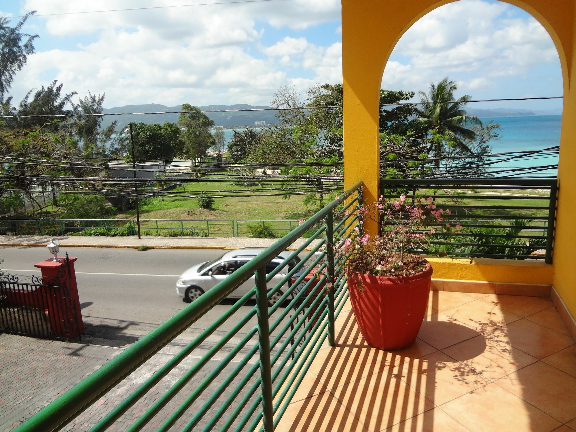 Altamont West Hotel Montego Bay Dış mekan fotoğraf